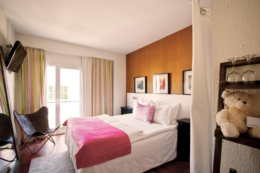 Double Room,1196855488:JPEG
